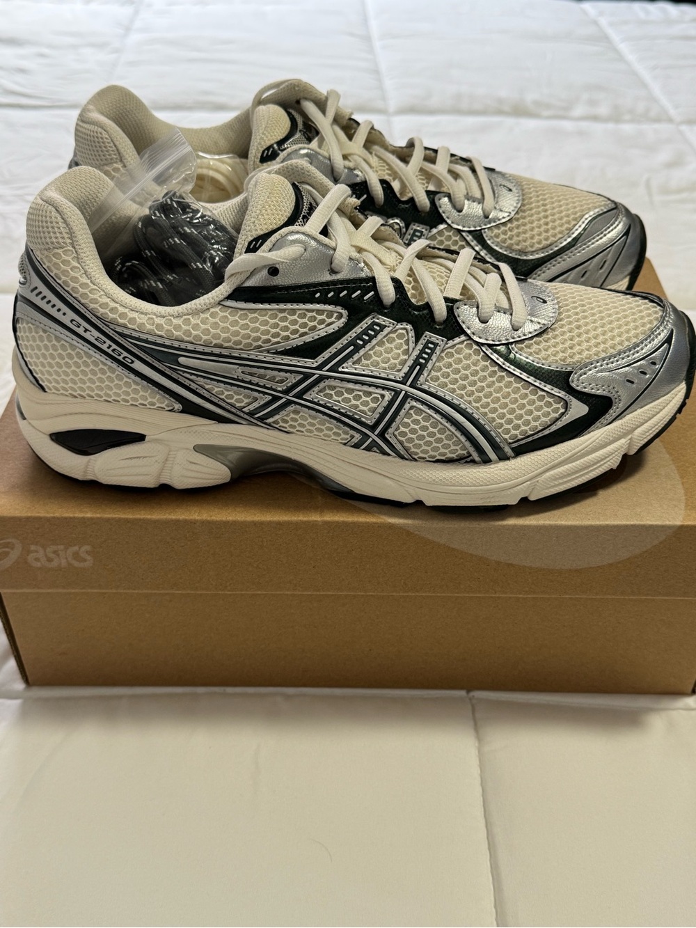 Kith Asics GT-2160 Cream Scarab 2023